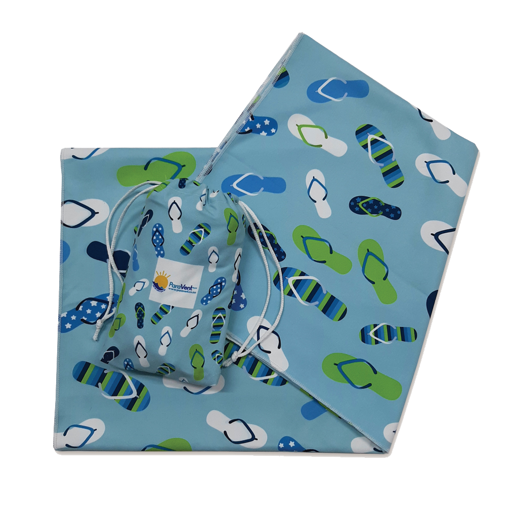 220g Light Towelling Beach Towel in Drawstring Bag - Image 4